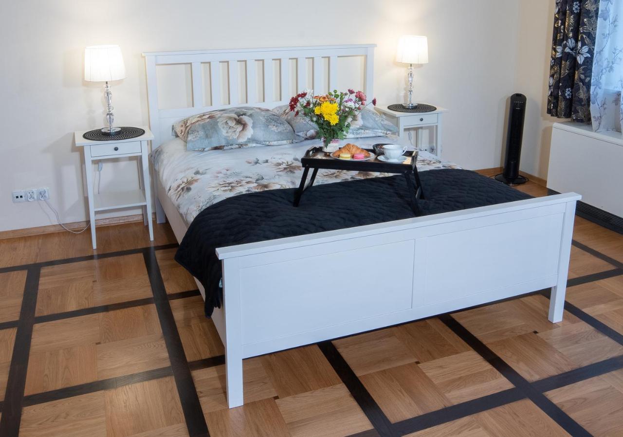 Apartament Moments Stare Miasto Style And Comfort Netflix Krakkó Kültér fotó